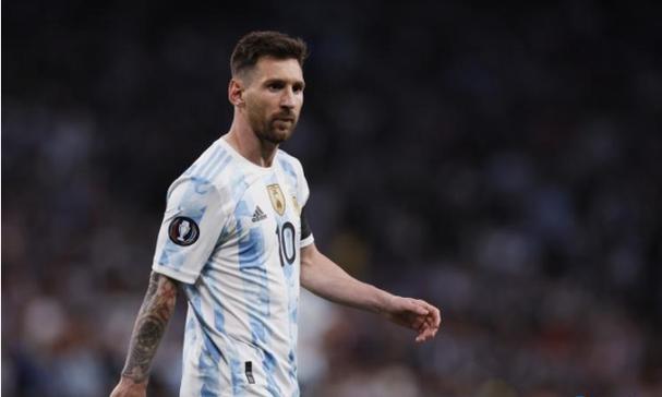 日月光半导体周三尾盘上涨8.1%